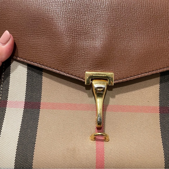 Burberry crossbody macken house check derby tan. - Picture 2 of 8